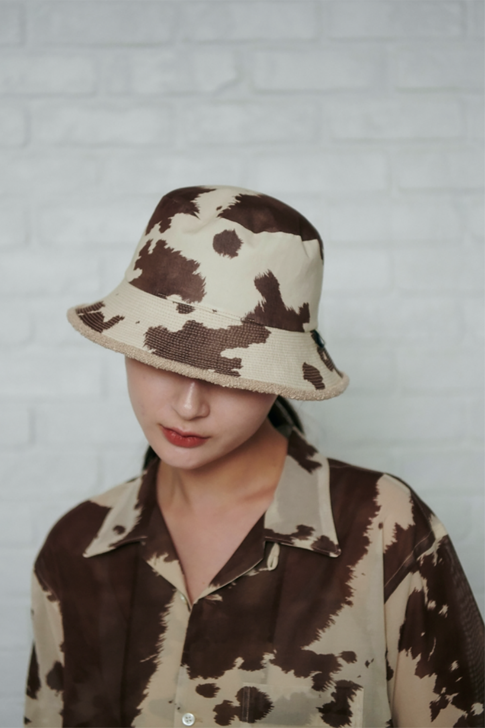 WRYHT "DOUBLE FACE BUCKET HAT" (dune)