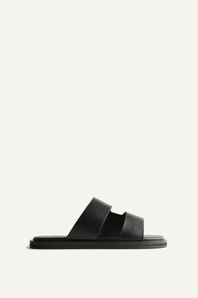 Waa studios "CÊ SANDALS" (black)