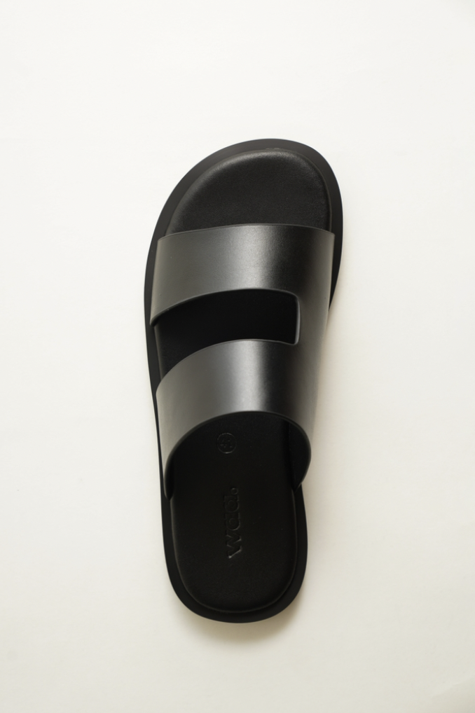 Waa studios "CÊ SANDALS" (black)