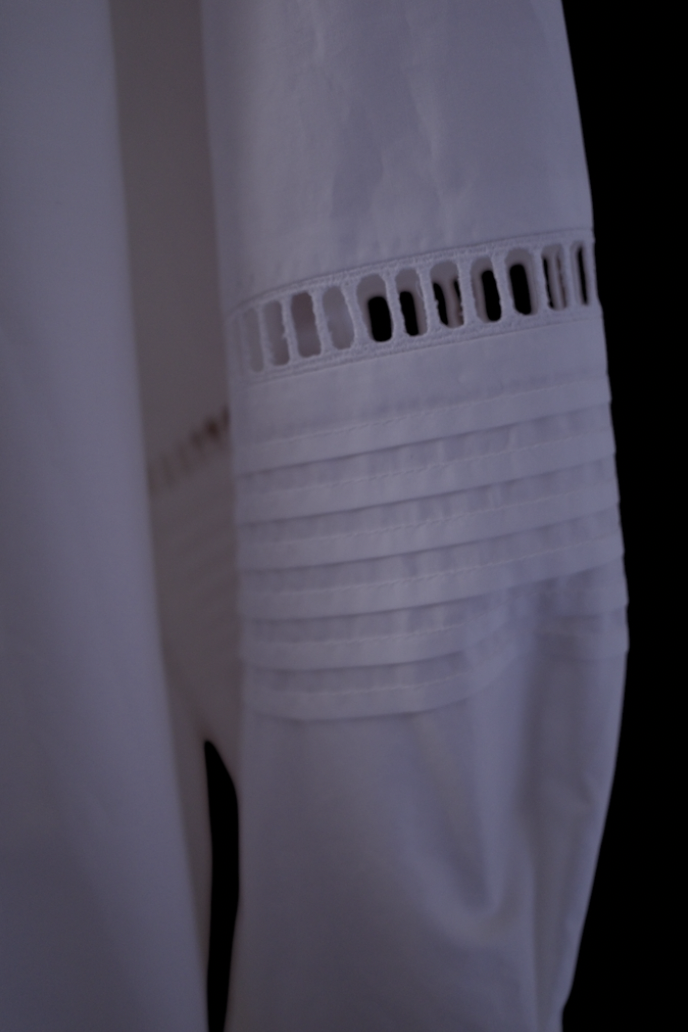 JUN MIKAMI "ruffle shirt" (white)