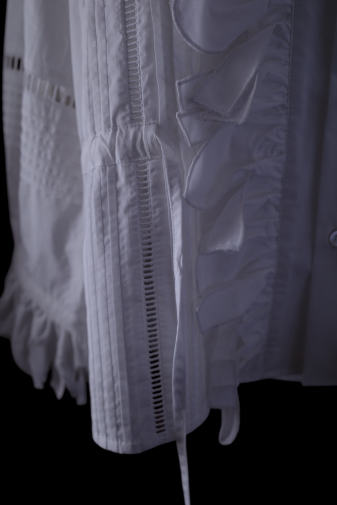 JUN MIKAMI "ruffle shirt" (white)