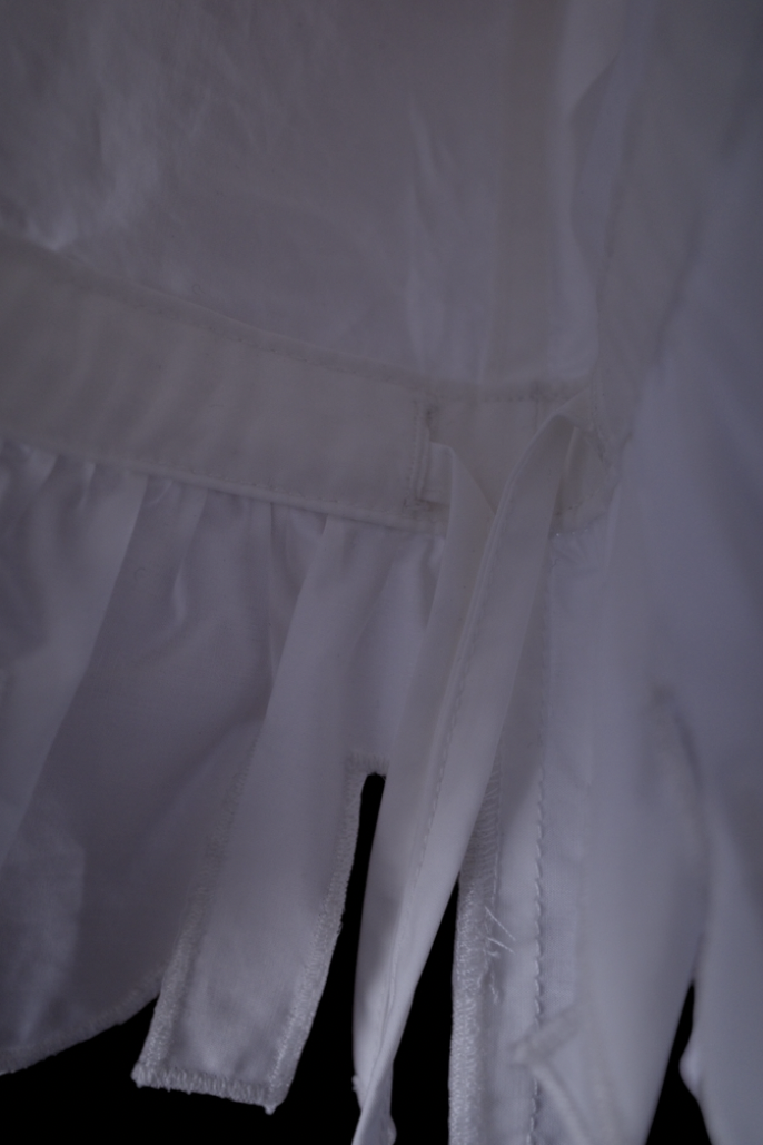 JUN MIKAMI "ruffle shirt" (white)