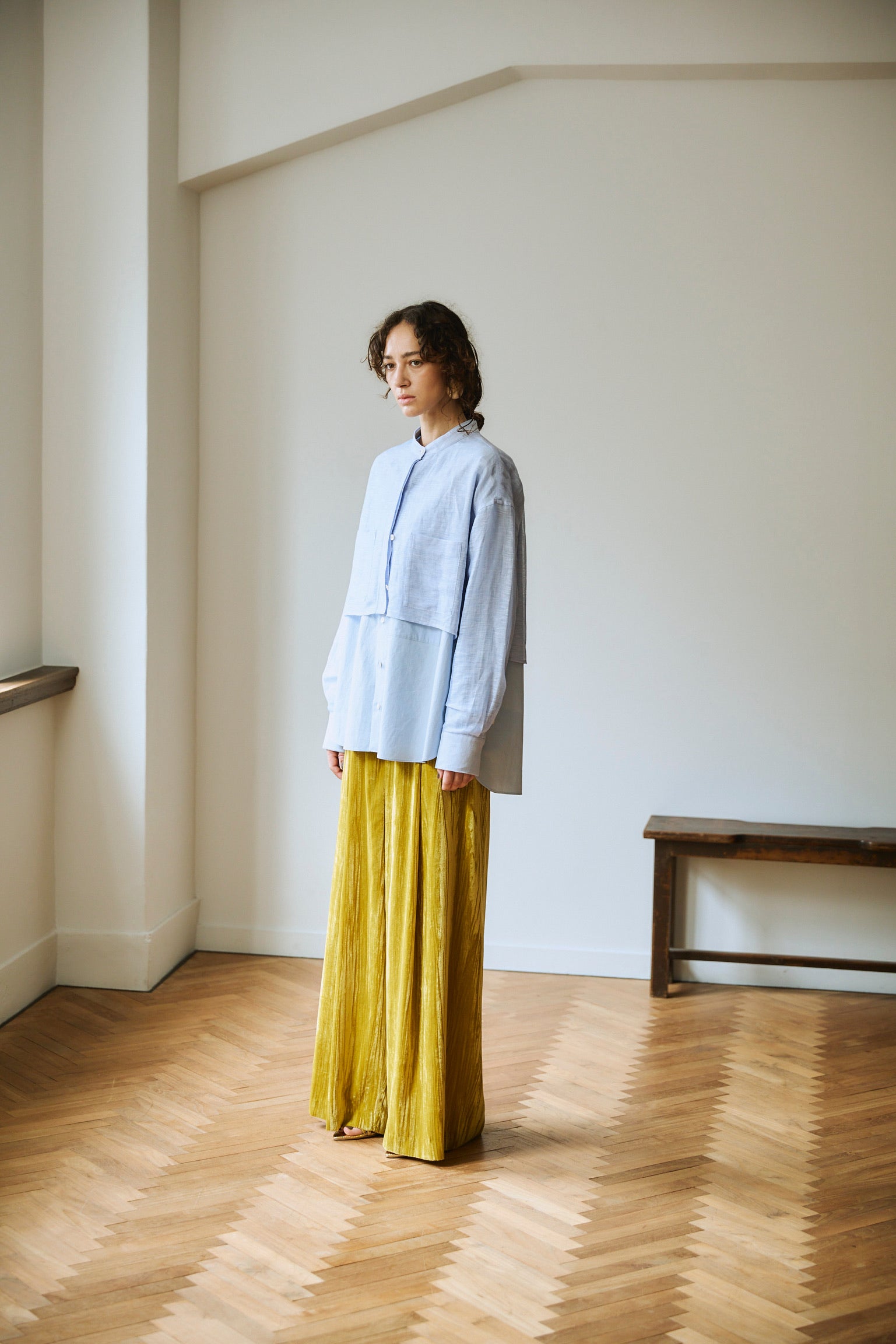 VILLD "Cropped wide shirt" (blue)