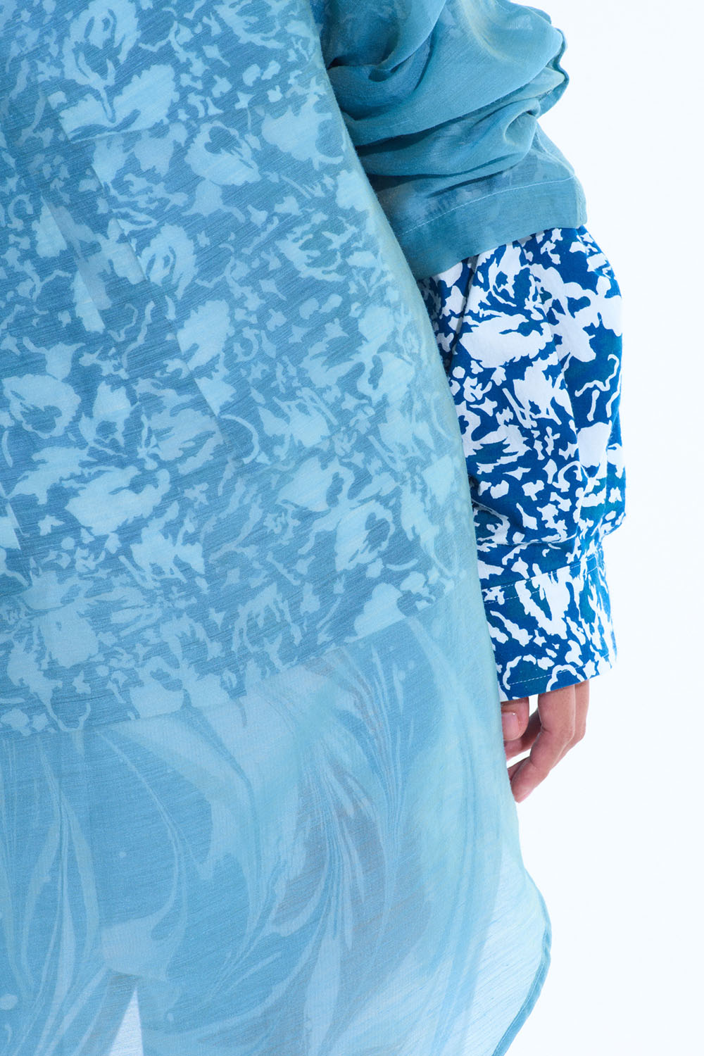 ERiKO KATORi "chanbray organdy top" (blue)