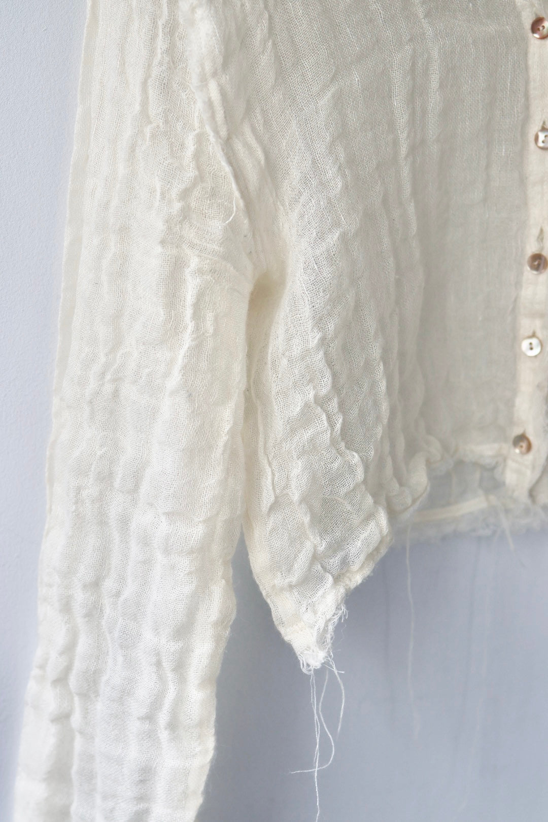 ERiKO KATORi "wool linen gawze cardigan" (ivory)