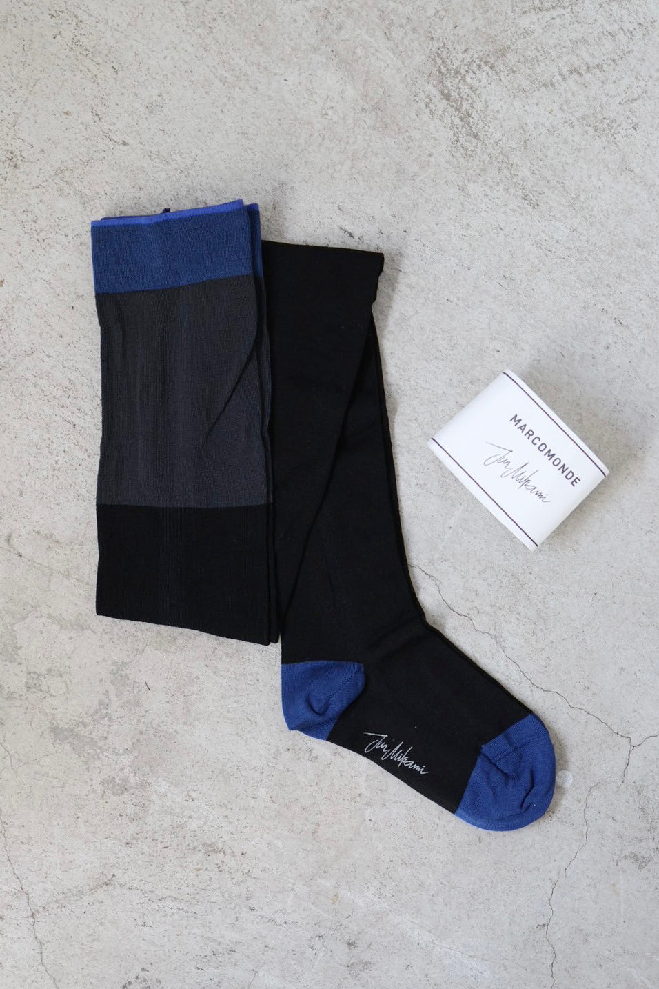 Marcomonde × JUN MIKAMI "bicolor tights" (black/blue)