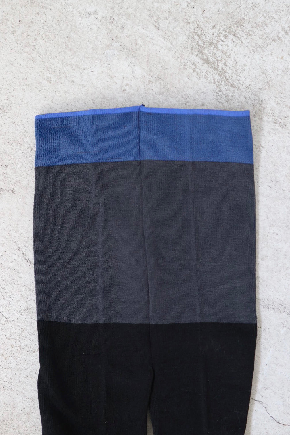 Marcomonde × JUN MIKAMI "bicolor tights" (black/blue)