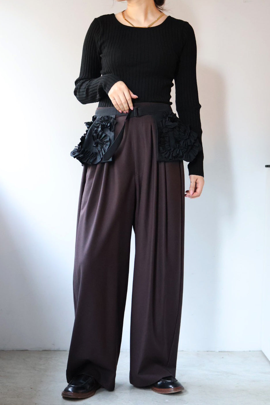 VILLD "wool tuck pants" (brown)