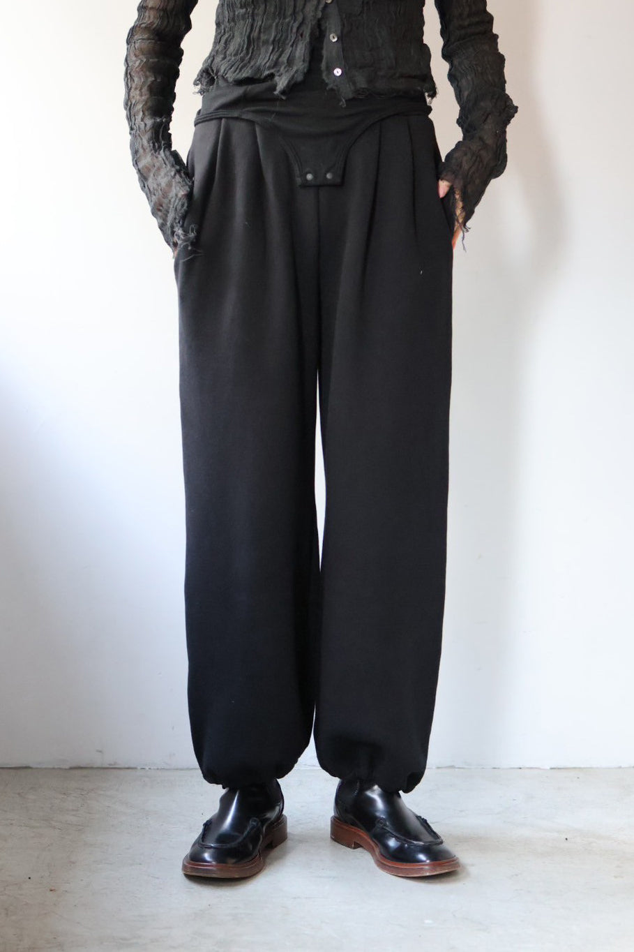 ERiKO KATORi "sweat wide pants" (black)