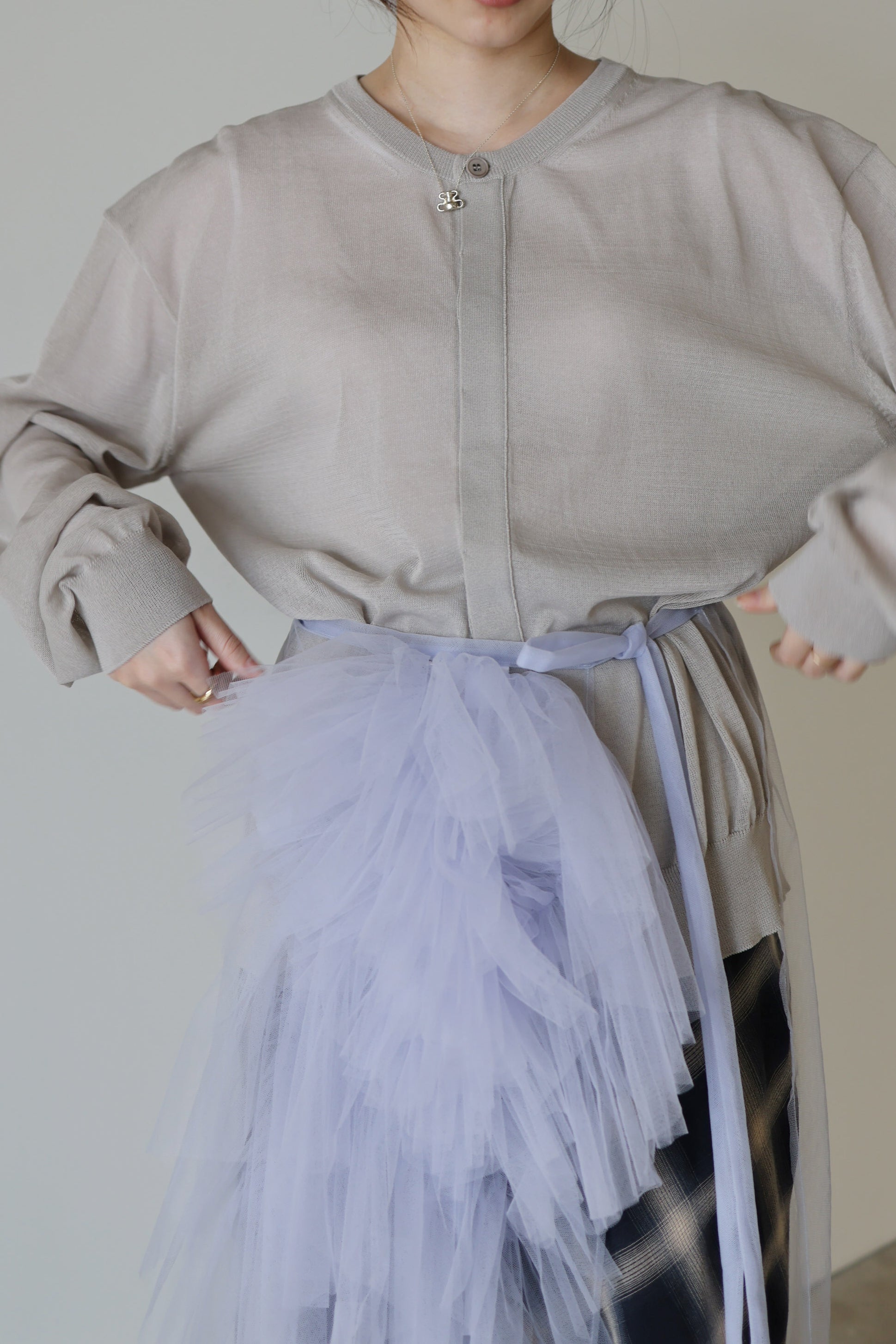 AMOMENT "sheer round cardigan" (gray)