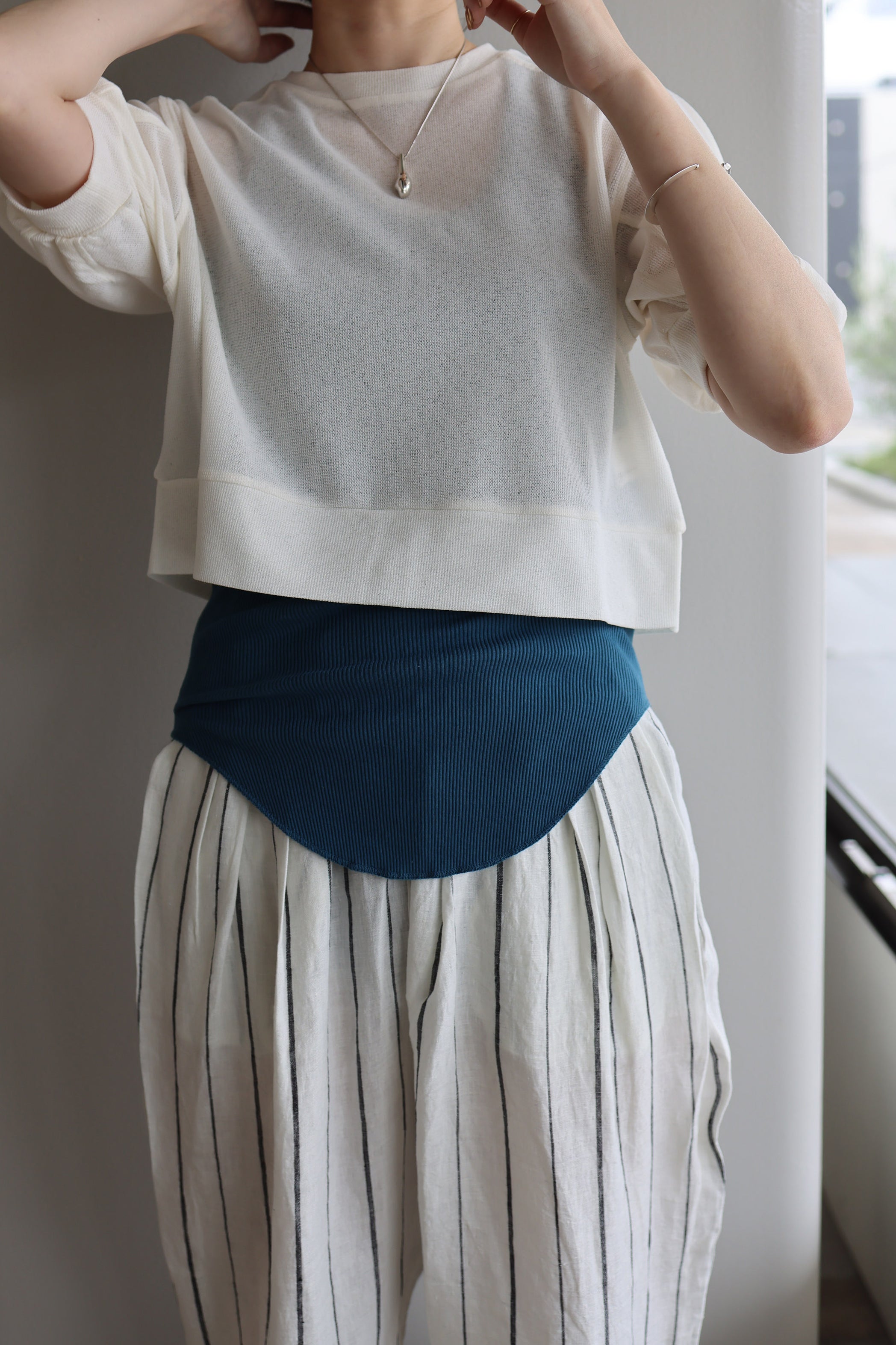 NEPLA "puff sleeve T" (white)