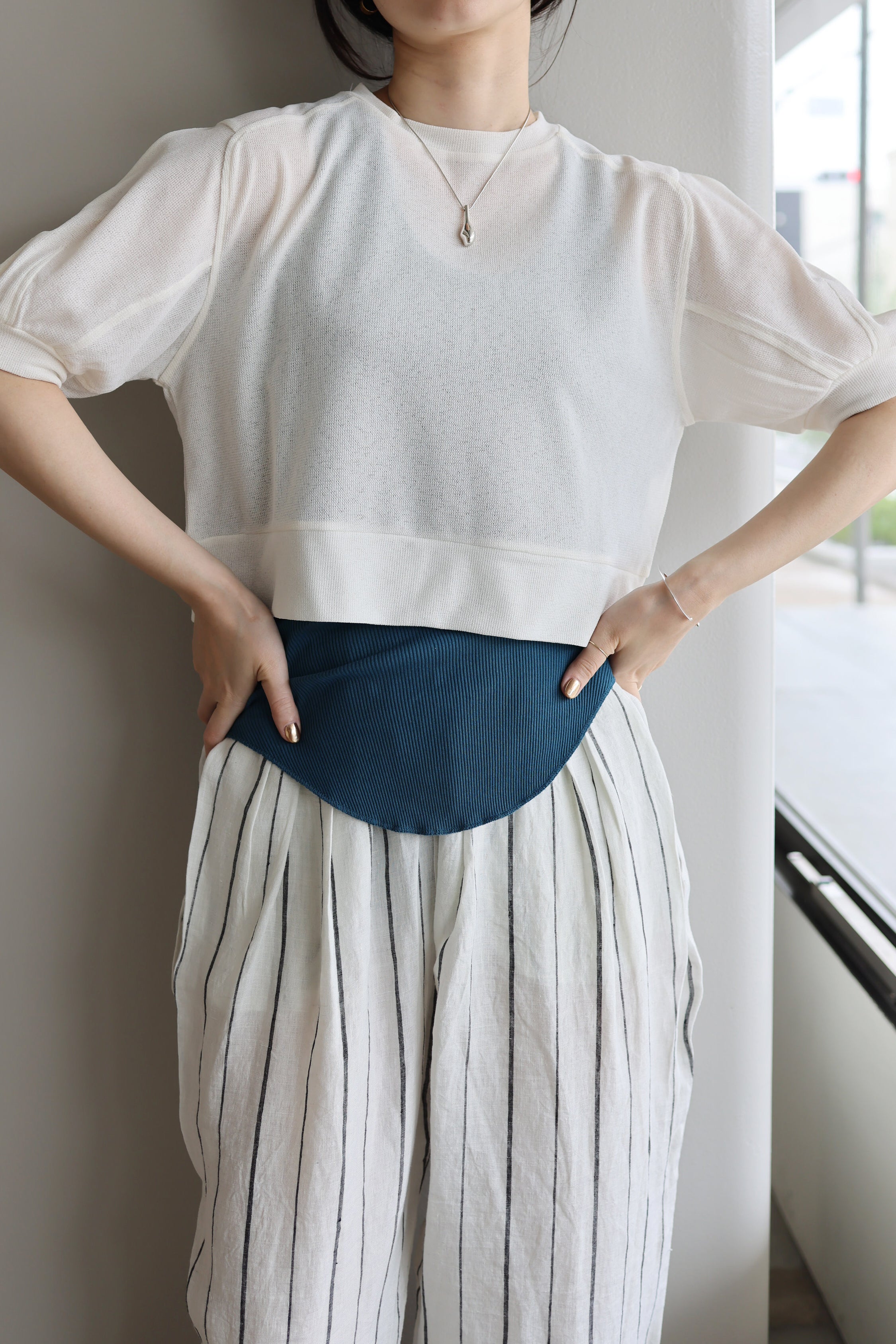 NEPLA "puff sleeve T" (white)