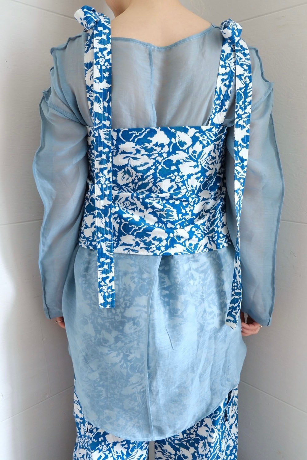 ERiKO KATORi "chanbray organdy top" (blue)