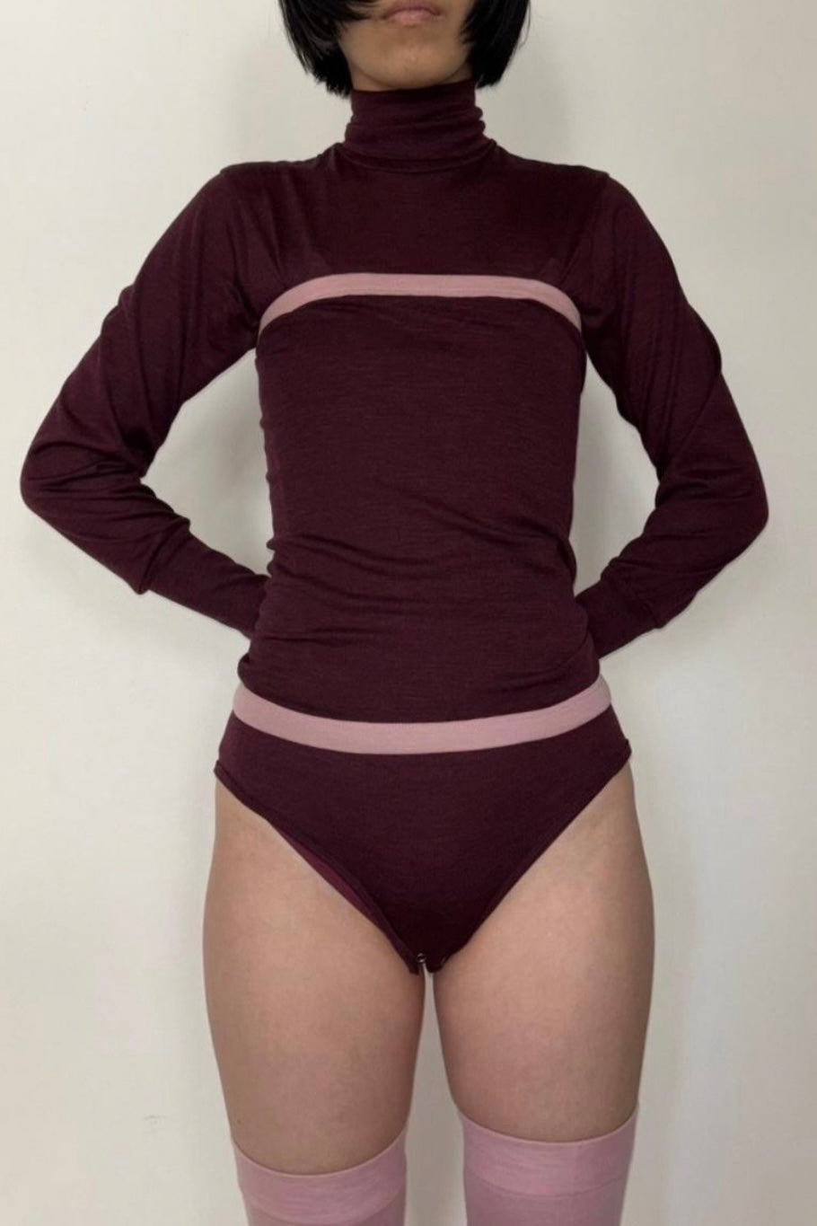 fifi collection "Merino wool trim bare top" (burgundy)