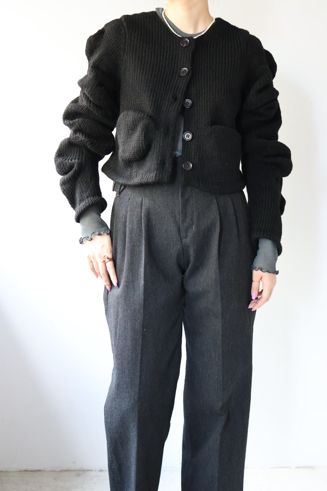 Pillings "Cardigan with unstable sleeves" (black)