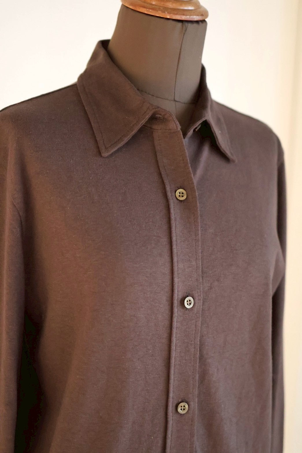 fifi collection "cotton jersey shirt" (brown)