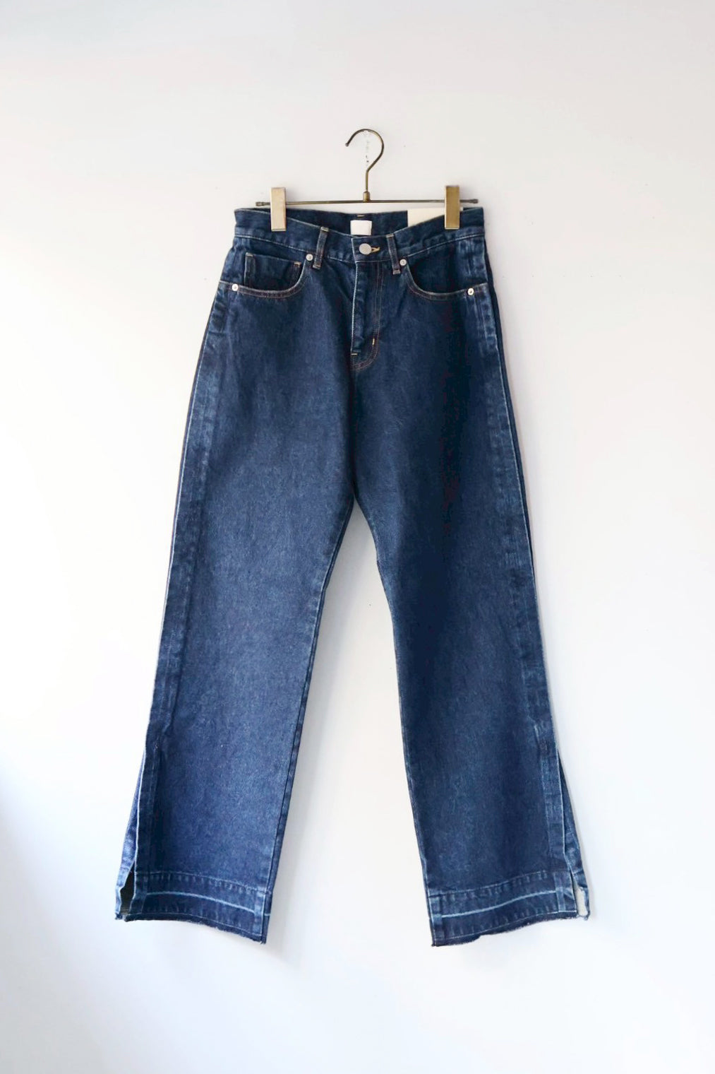 NEPLA "side pleat straight pants" (blue fade)