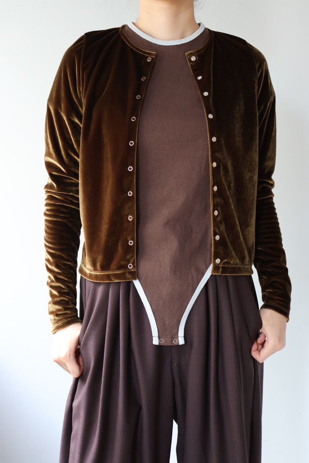 JUN MIKAMI "velvet cardigan" (brown)