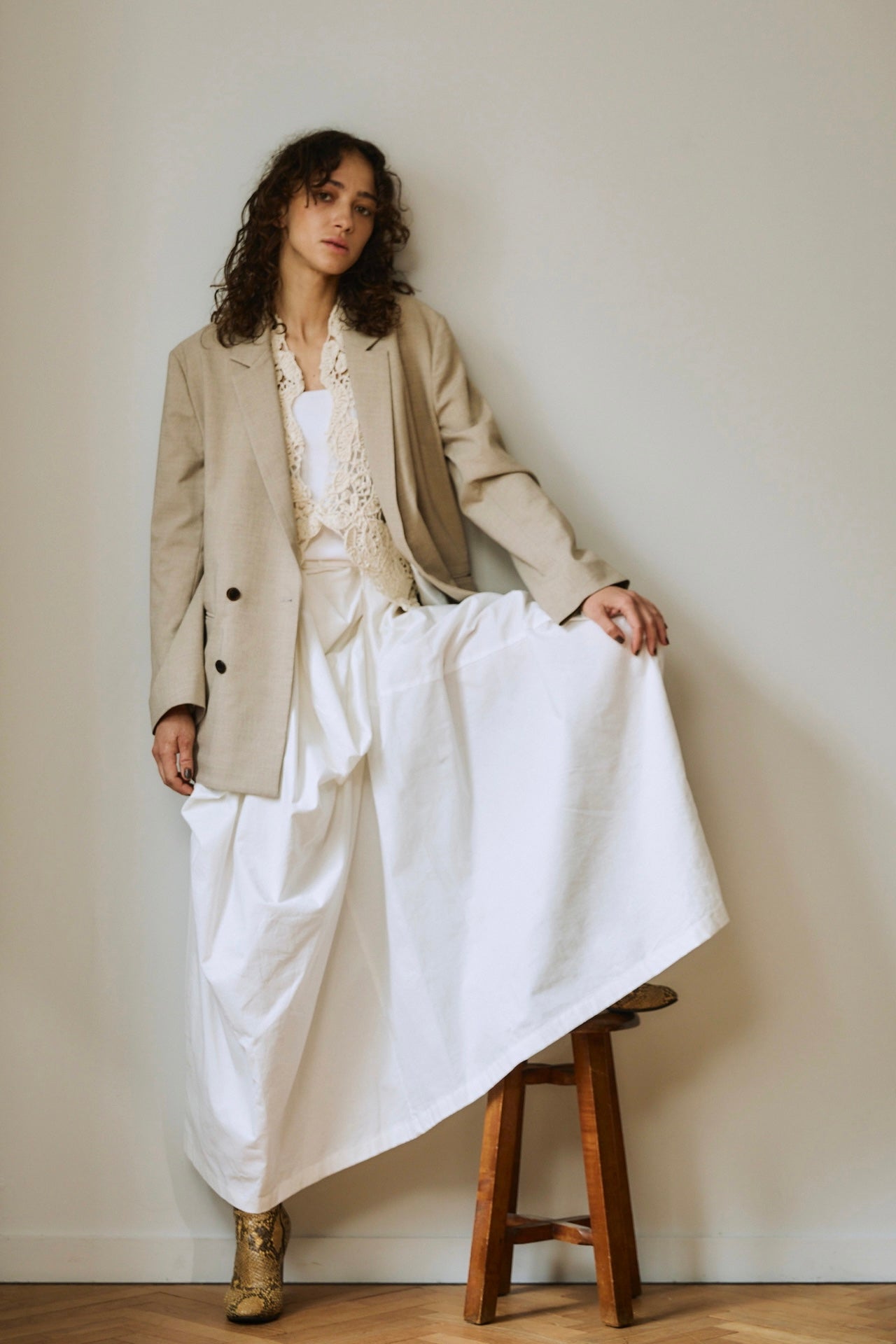 VILLD "embroidery vest" (ivory)