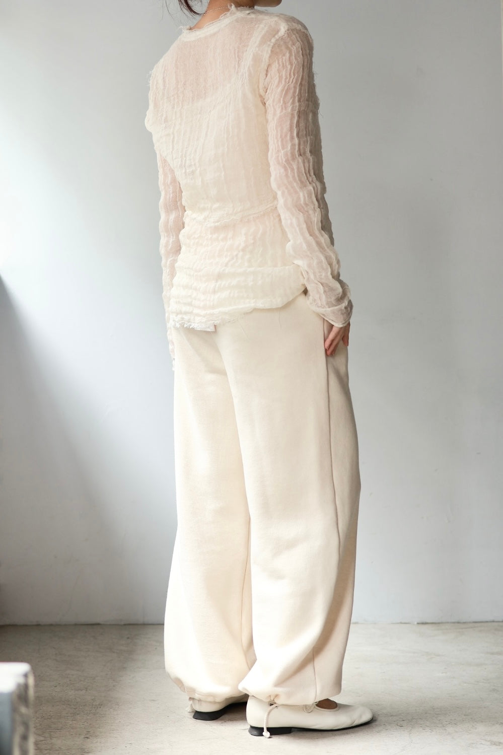 ERiKO KATORi "wool linen gawze cardigan" (ivory)