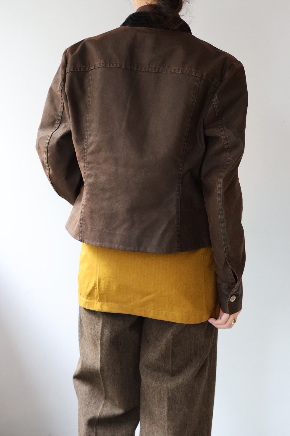TANAKA "No collar trucker jacket" (brown)