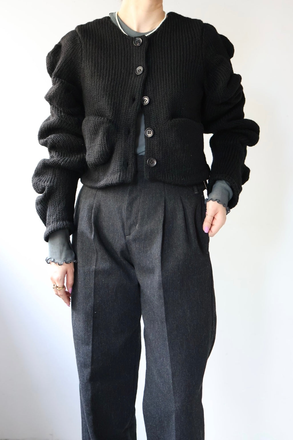Pillings "Cardigan with unstable sleeves" (black)