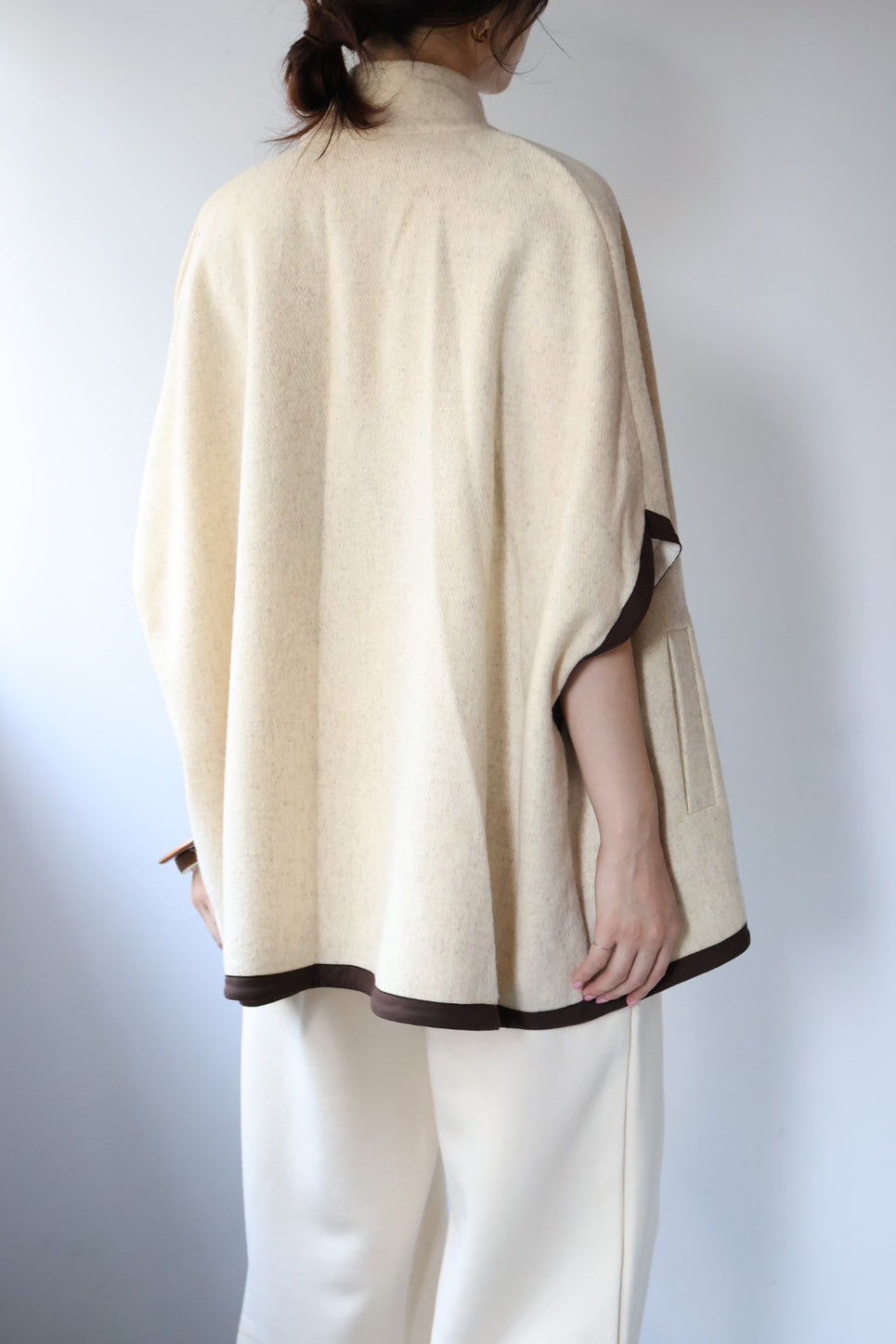charrita "capa de lana" (off white)