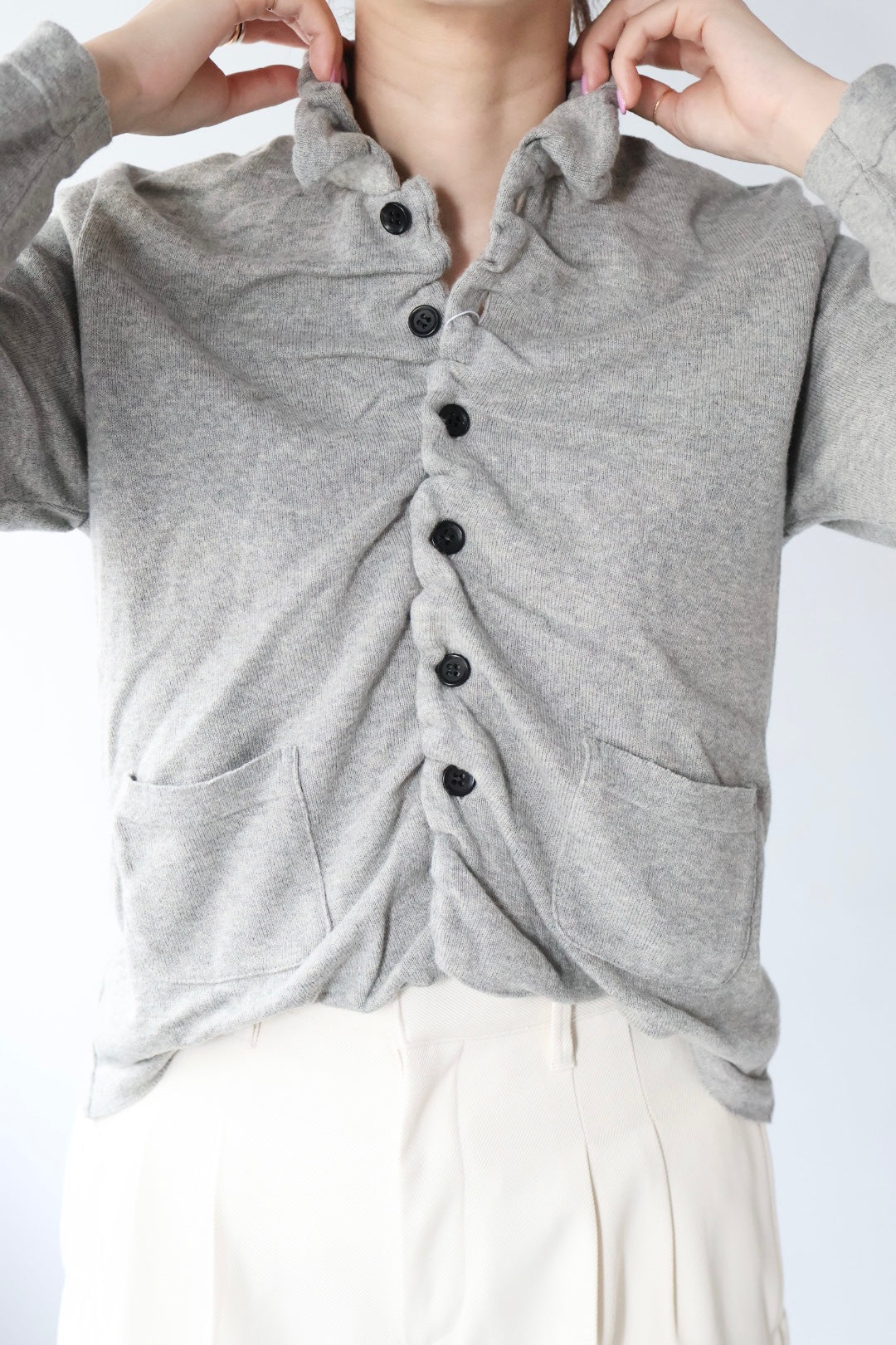 Pillings "undulated cardigan" (gray)