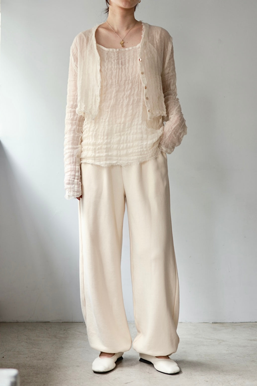 ERiKO KATORi "wool linen gawze cardigan" (ivory)