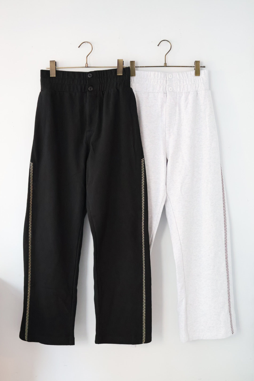 ENGI "tuck wide sweat pants"