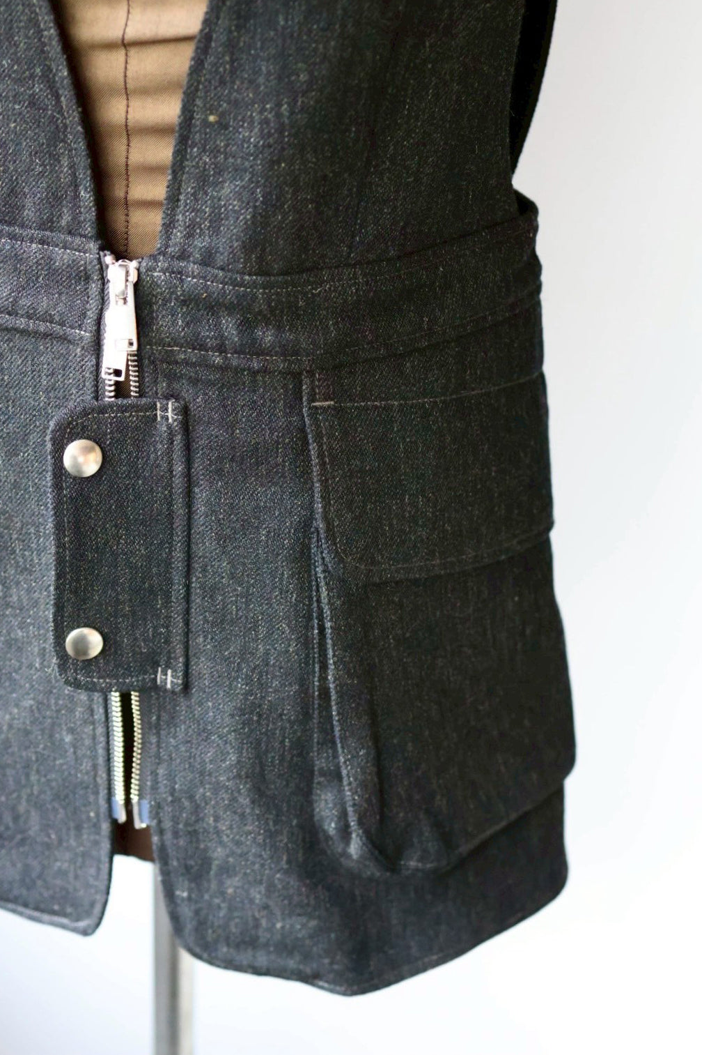 NEPLA "vest" (gray)