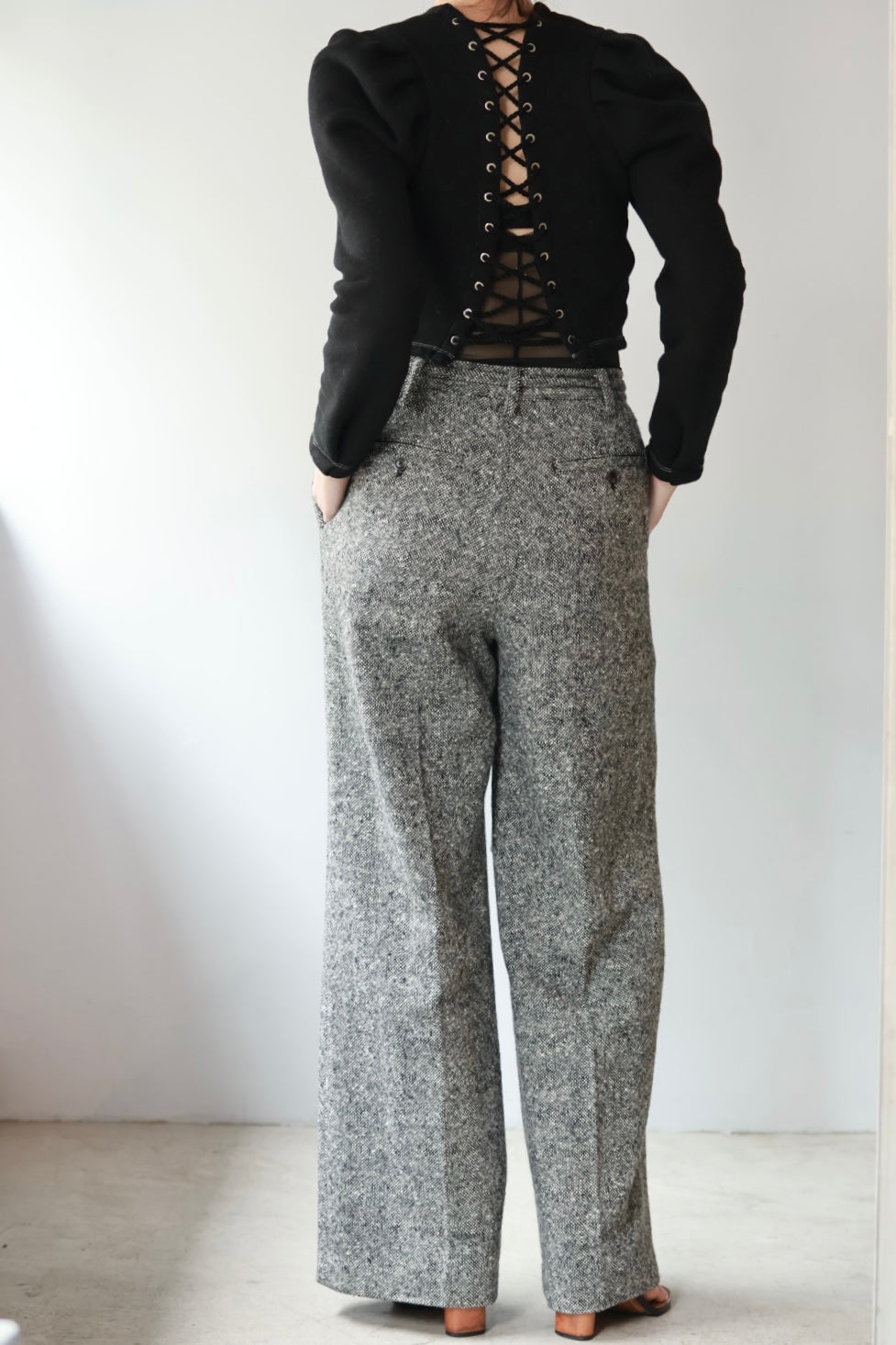 ERiKO KATORi "nep tweed wide pants" (black)