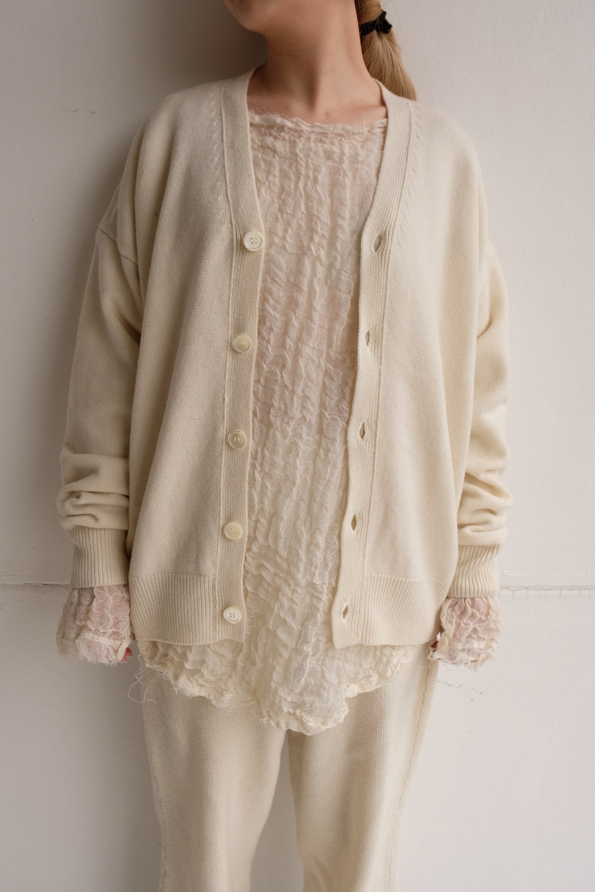 ERiKO KATORi "wool linen gawze top" (ivory)