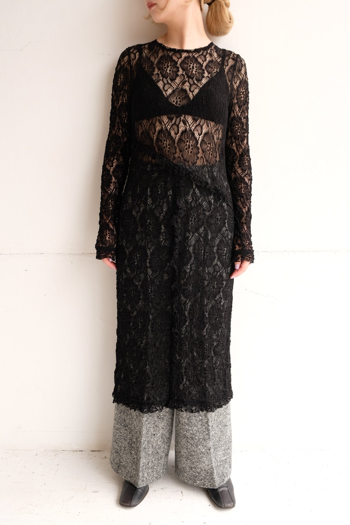 ERiKO KATORi "stretch lace frill dress" (black)
