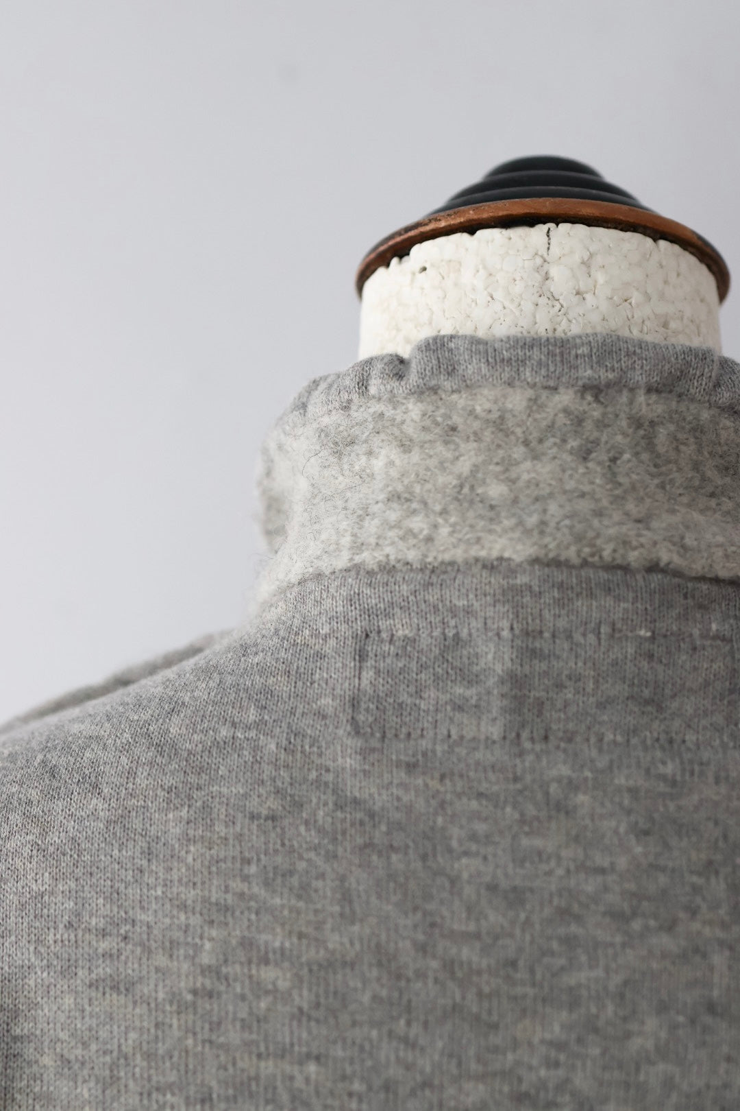 Pillings "undulated cardigan" (gray)