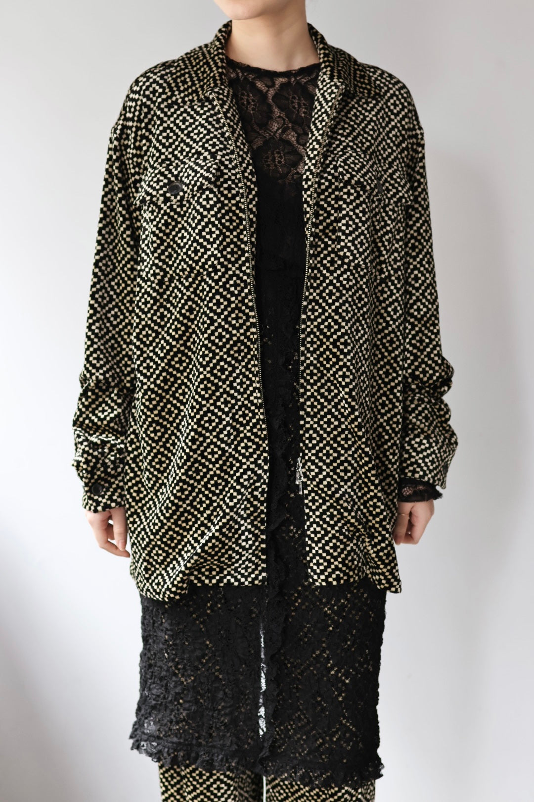 ERiKO KATORi "stretch lace frill dress" (black)