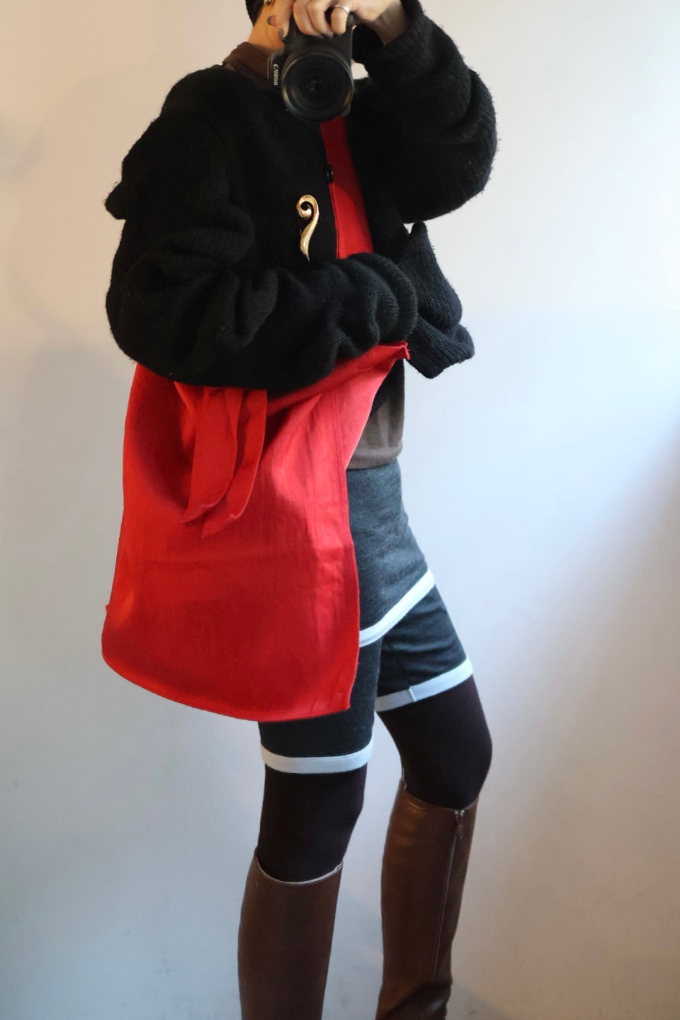 ITTI "MARY INSIDE OUT TOTE - L” (black, brown, green, red)