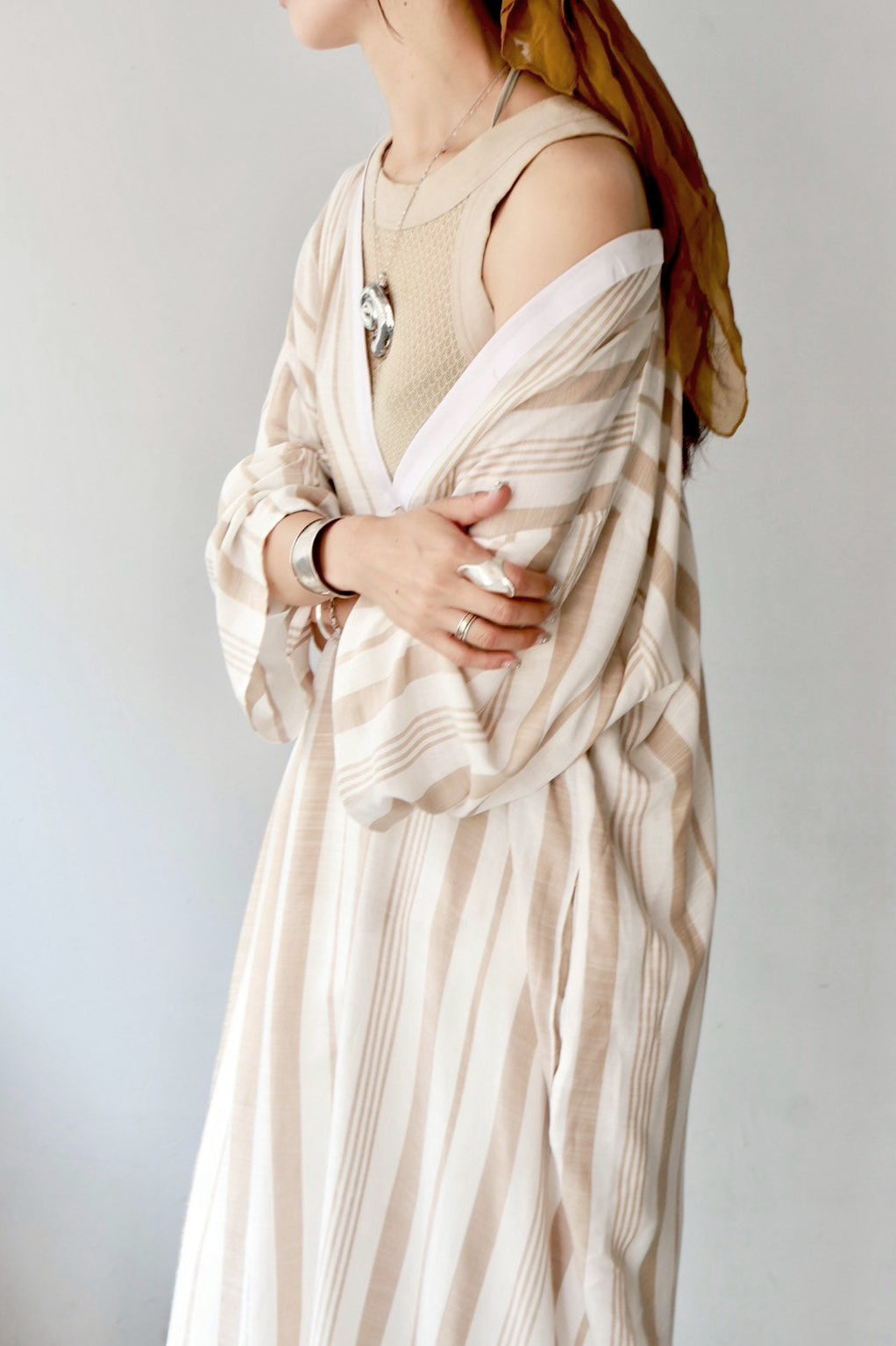 charrita "vestido geraba" (beige stripe)