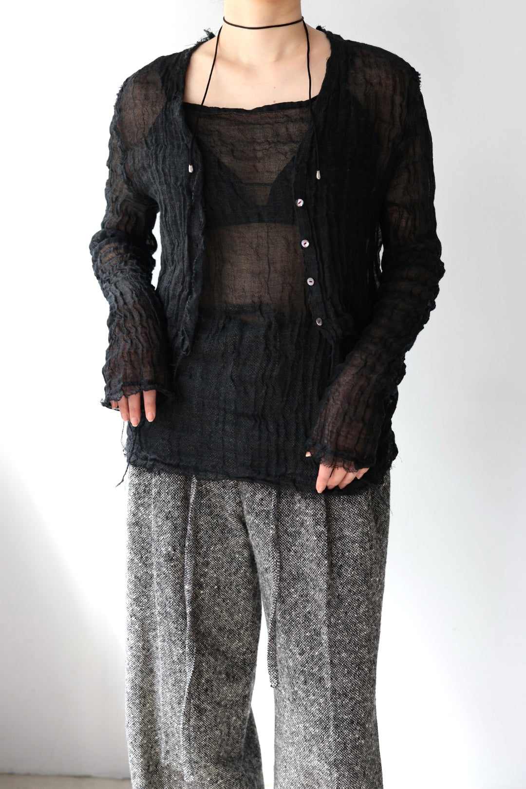 ERiKO KATORi "wool linen gawze cardigan" (black)