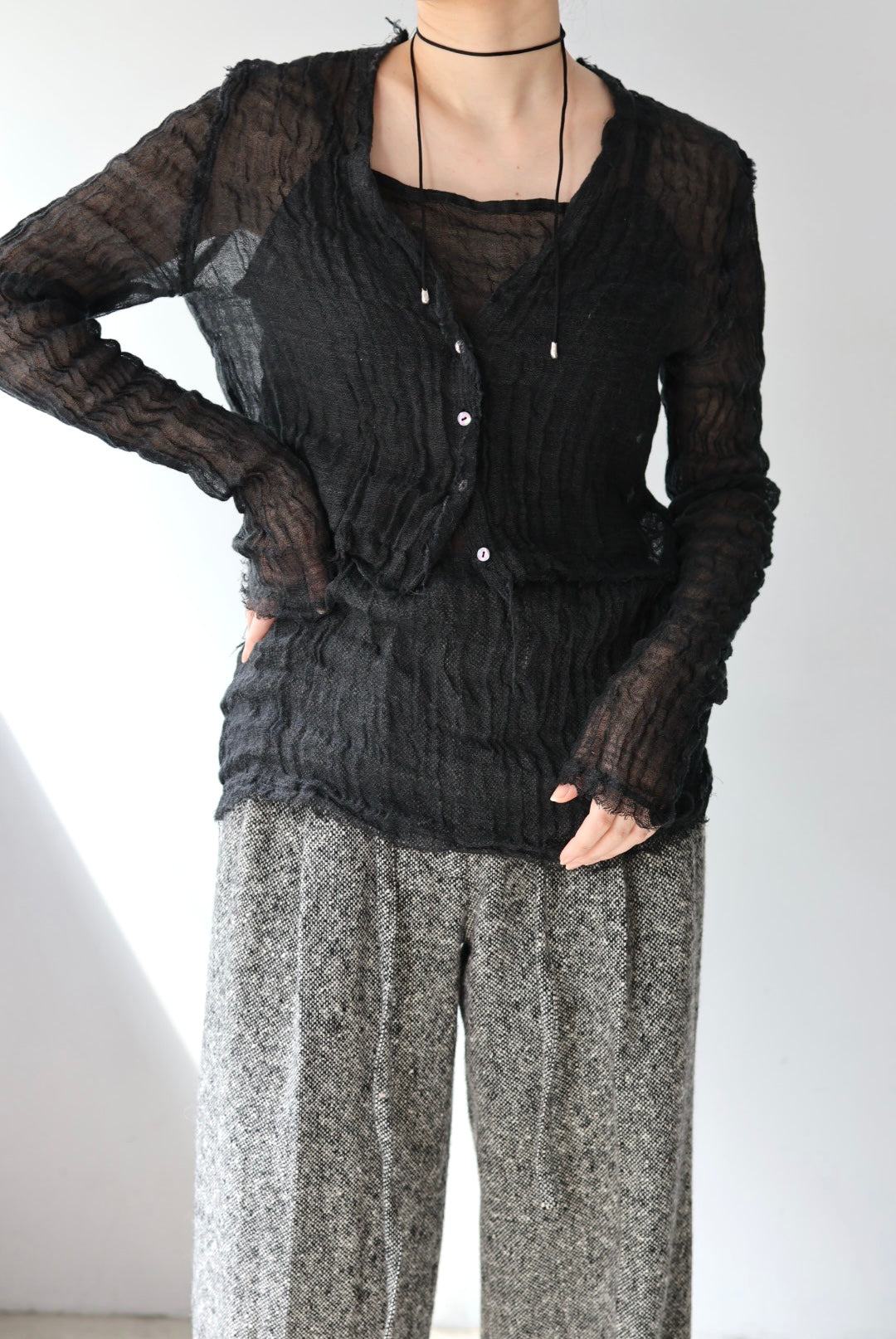 ERiKO KATORi "wool linen gawze cardigan" (black)