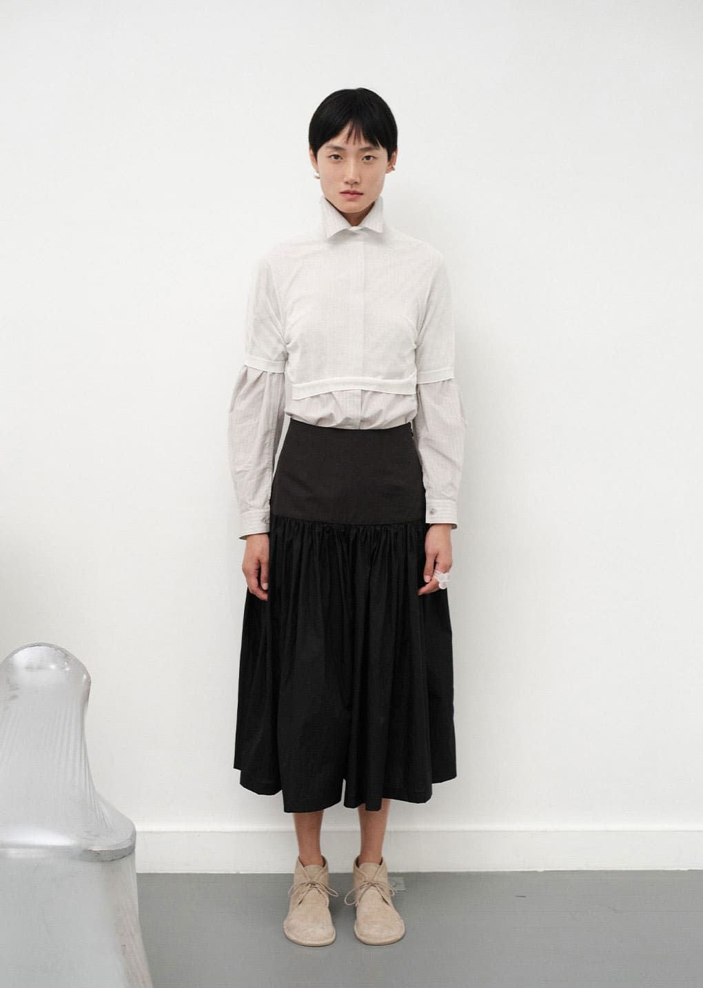 AMOMENT "sheer cropped knit" (white)