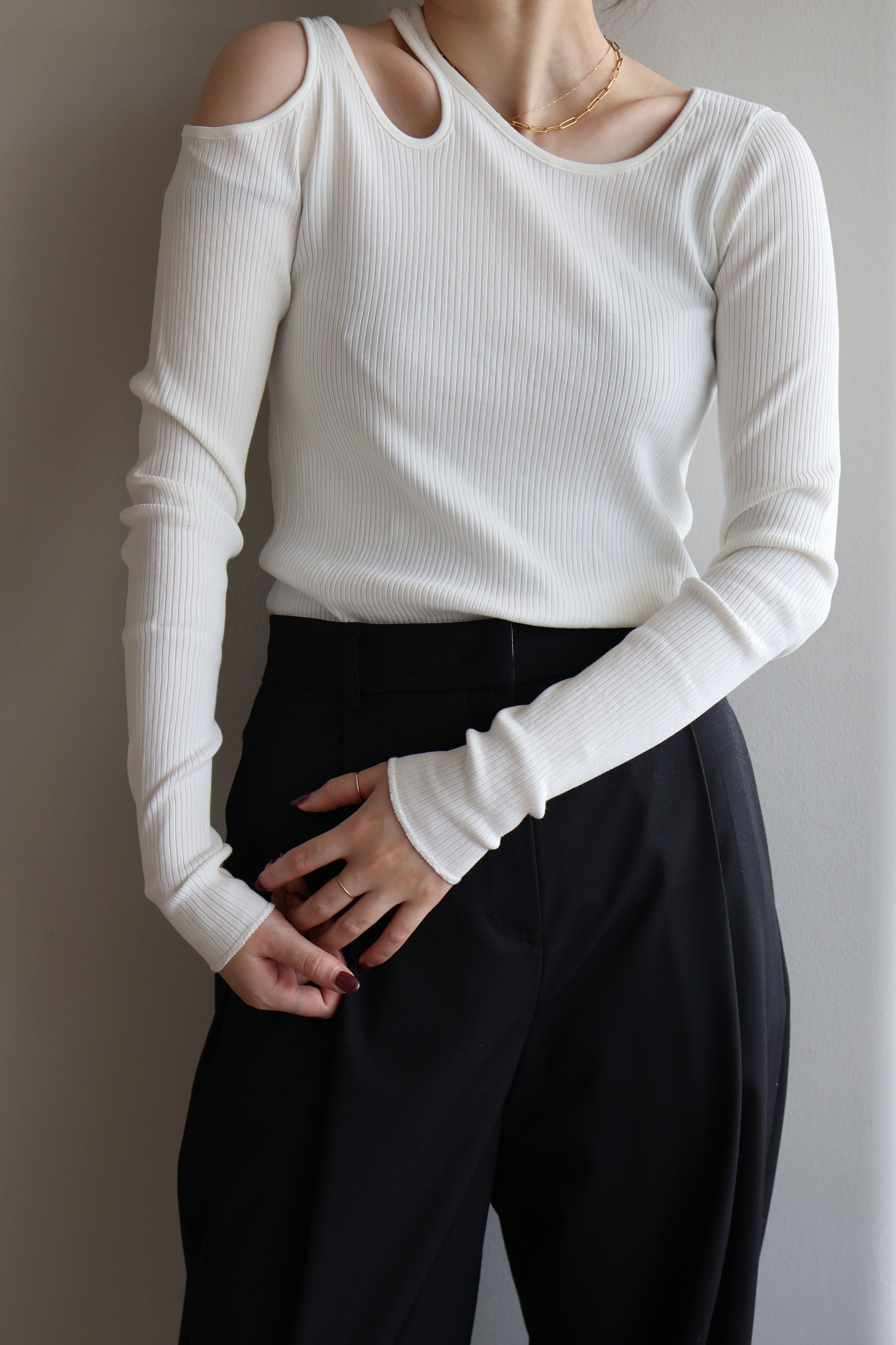 HAKUJI "Organic cotton shoulder hole LS" (white)
