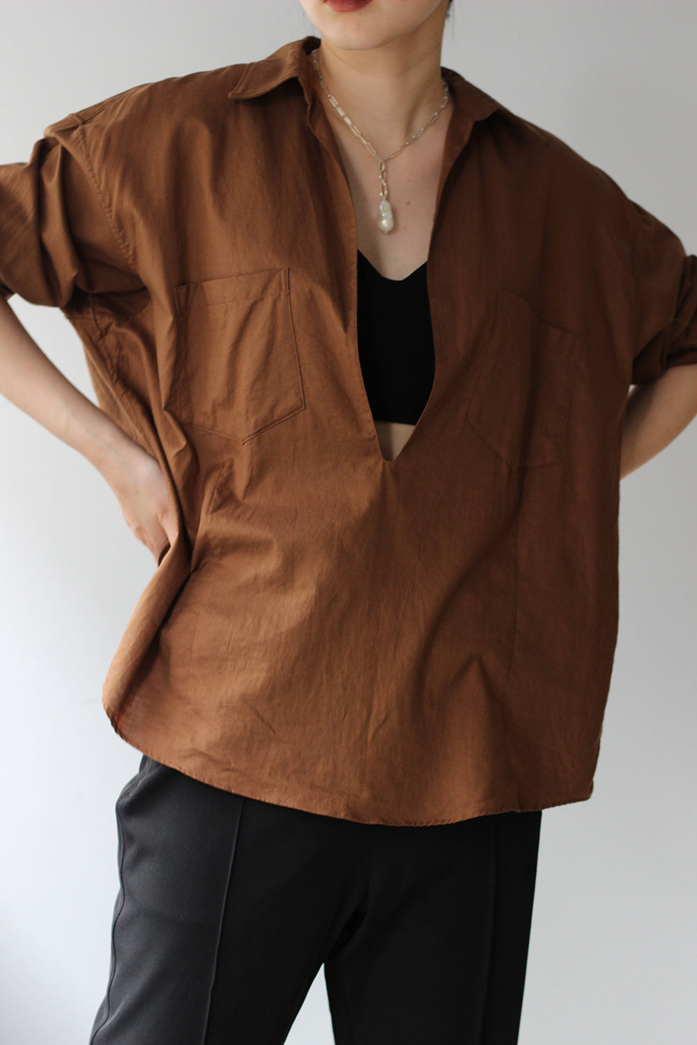 UNUSED "pullover shirt" (brown)