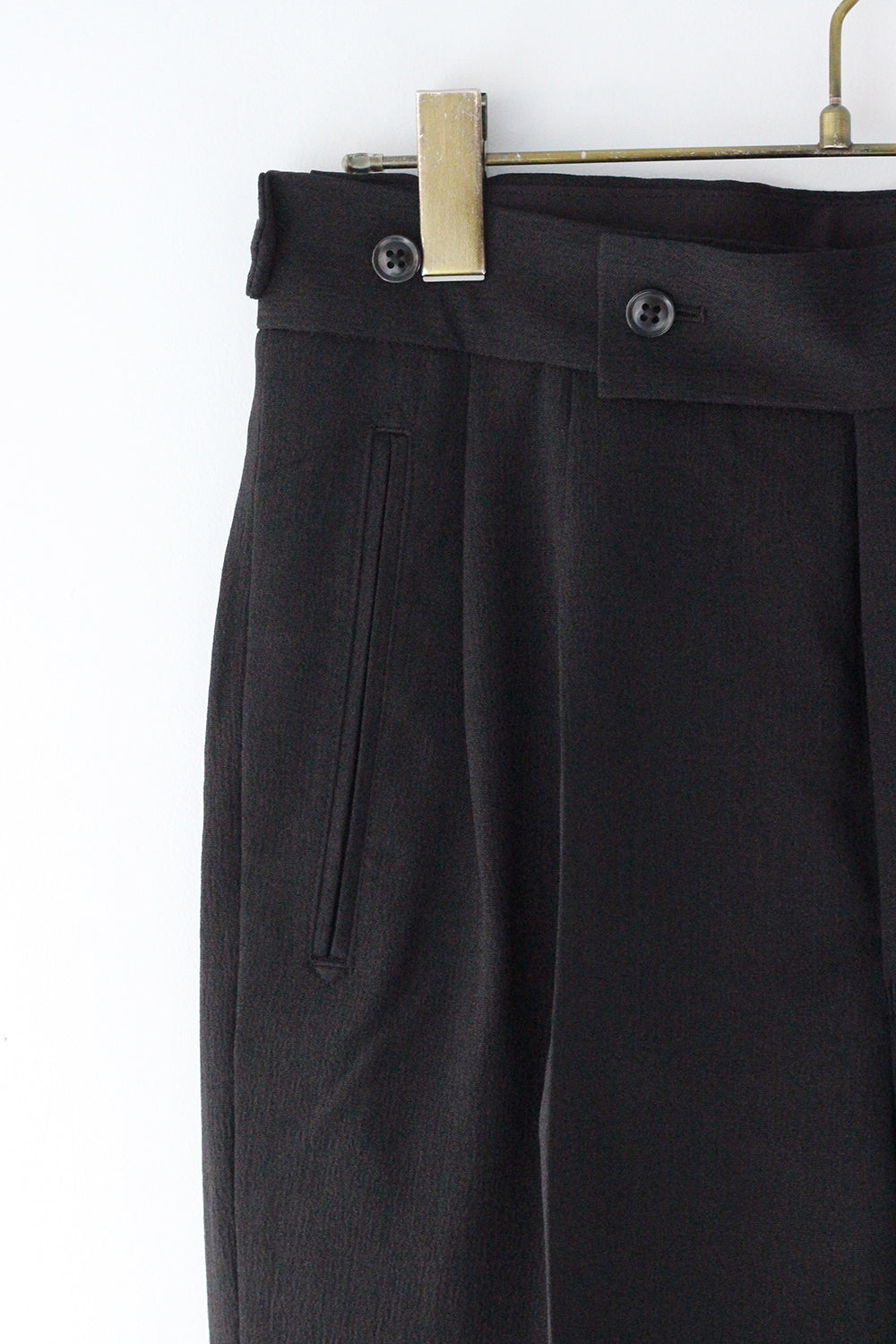 Needles "Tucked Side Tab Trouser - Poly Chambray" (black)
