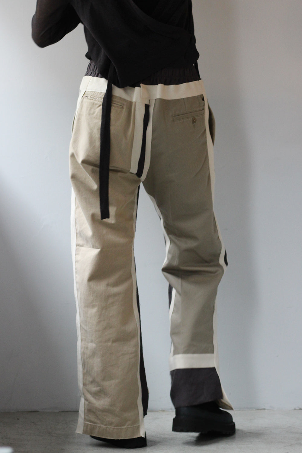 Rebuild by Needles "Chino Pant -> Covered Pant" (charcoal) 3