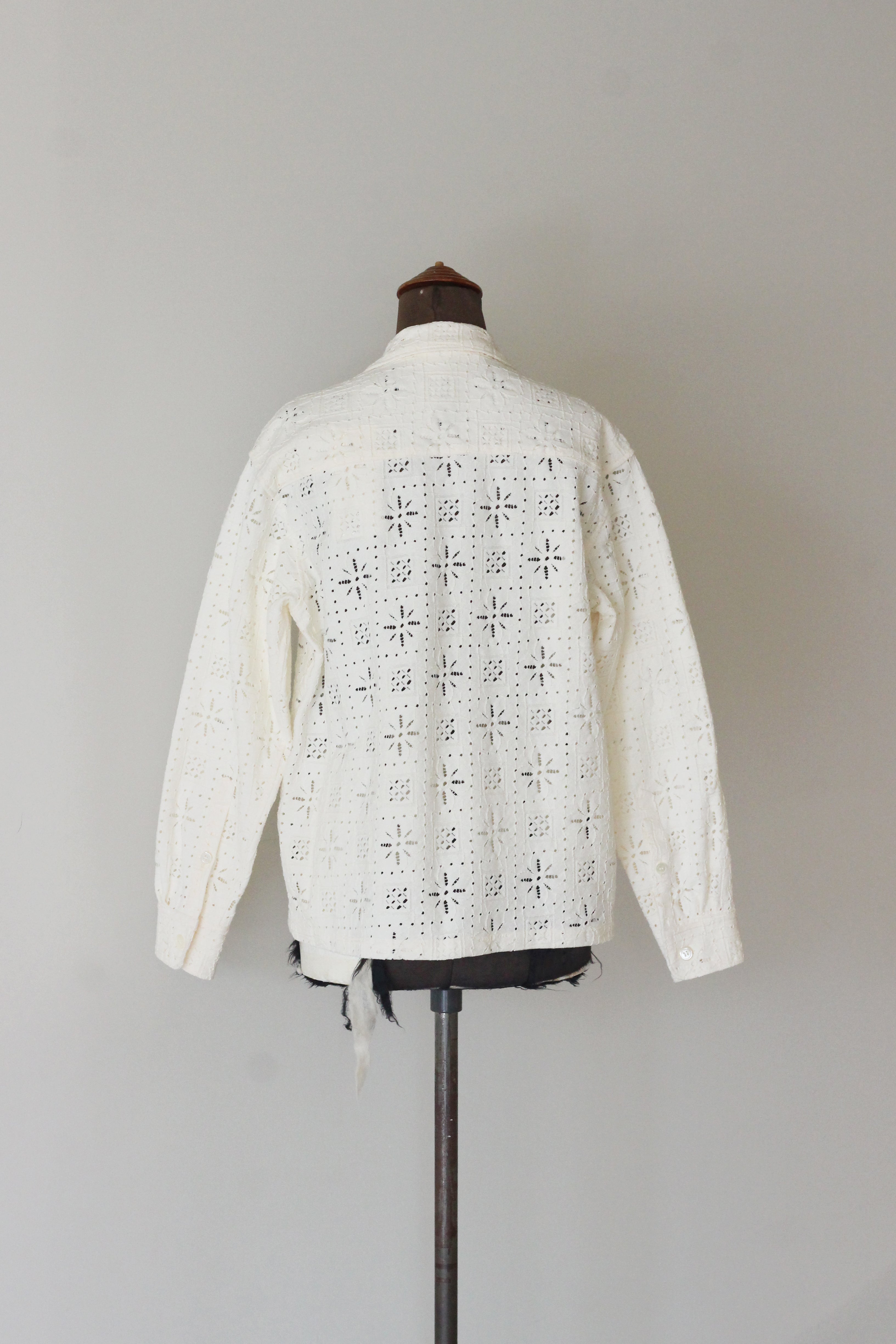 UNUSED "Long sleeve Lace shirt" (natural)