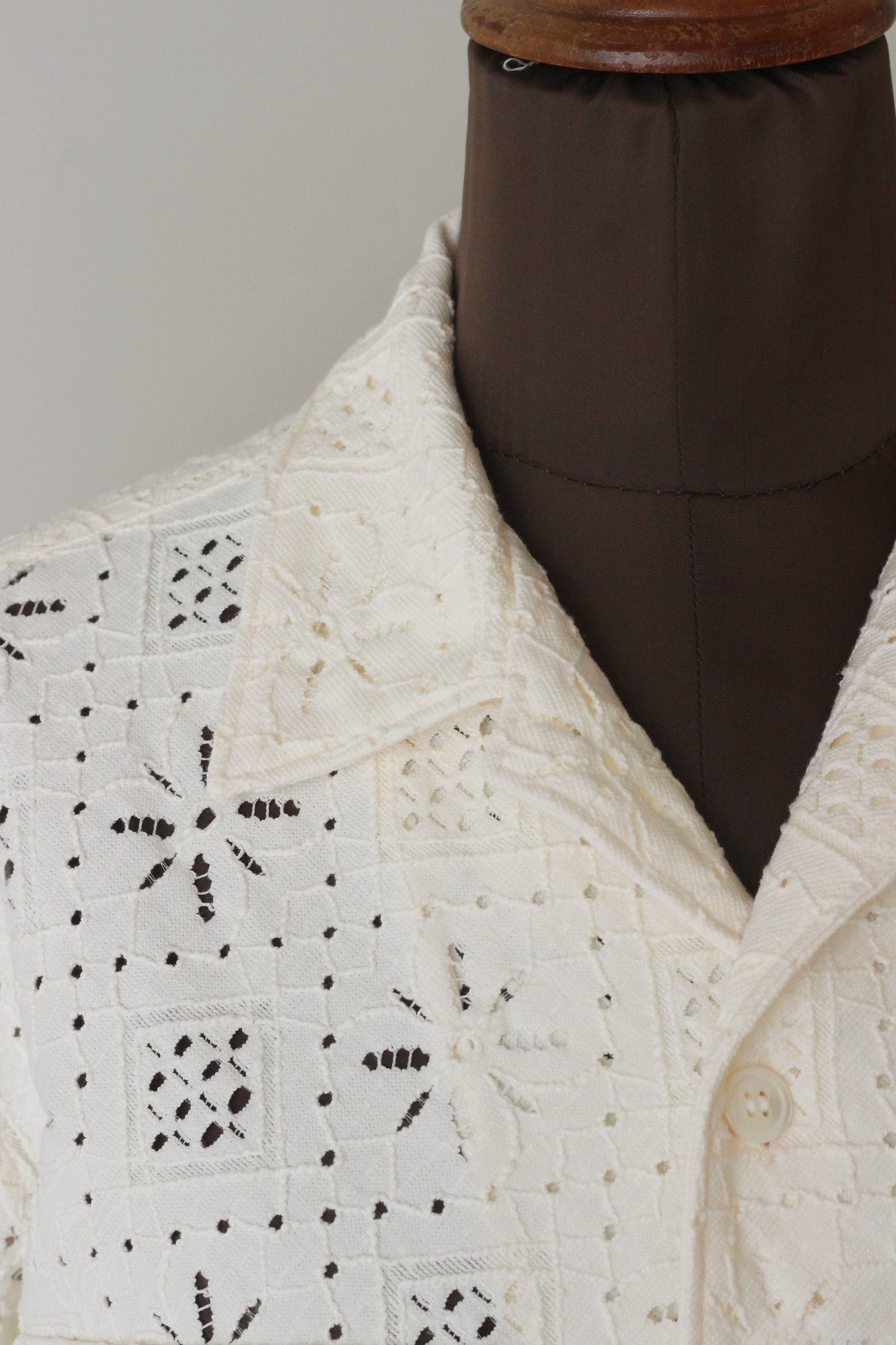 UNUSED "Long sleeve Lace shirt" (natural)