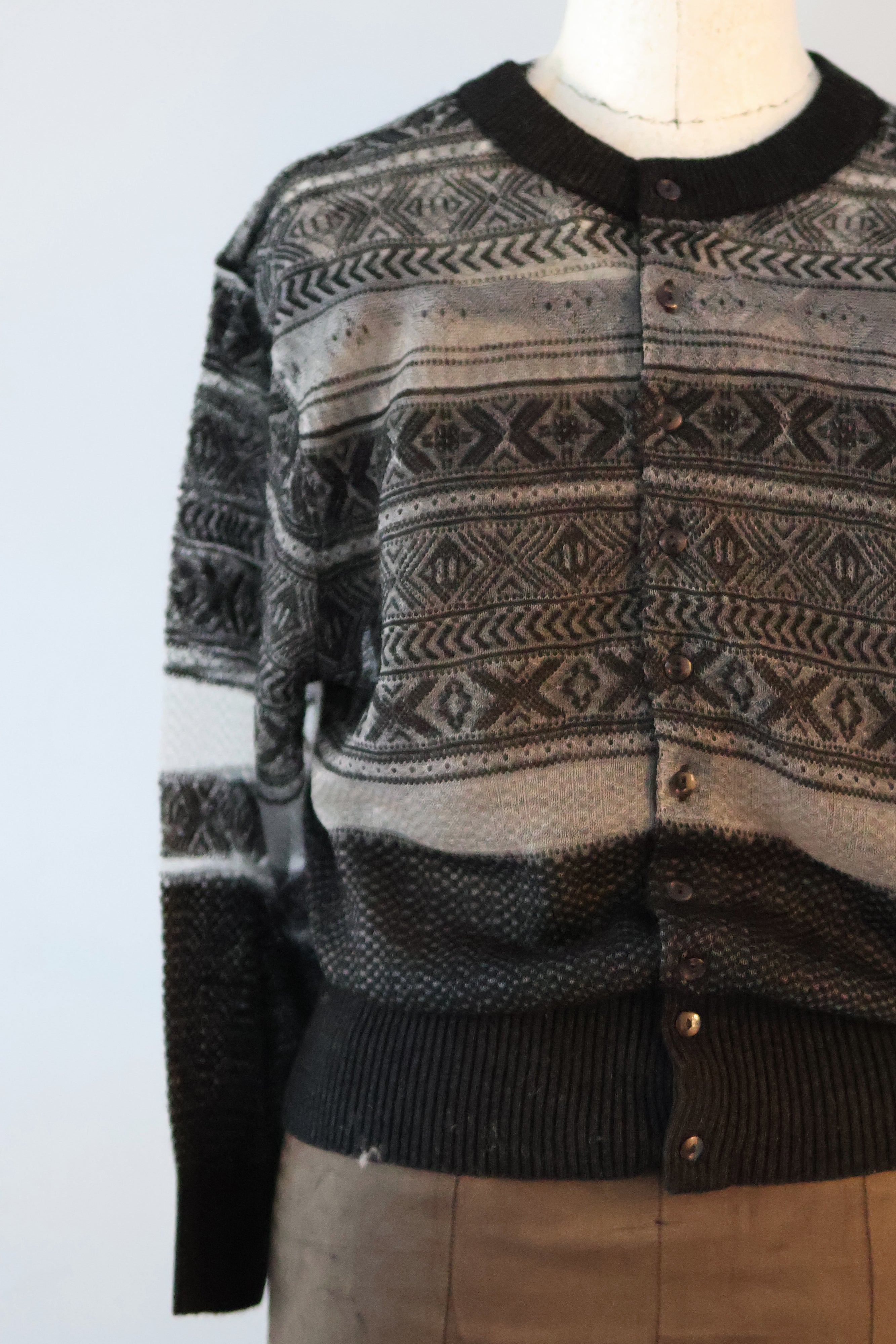 JUN MIKAMI "Fair Isle cardigan" (black)