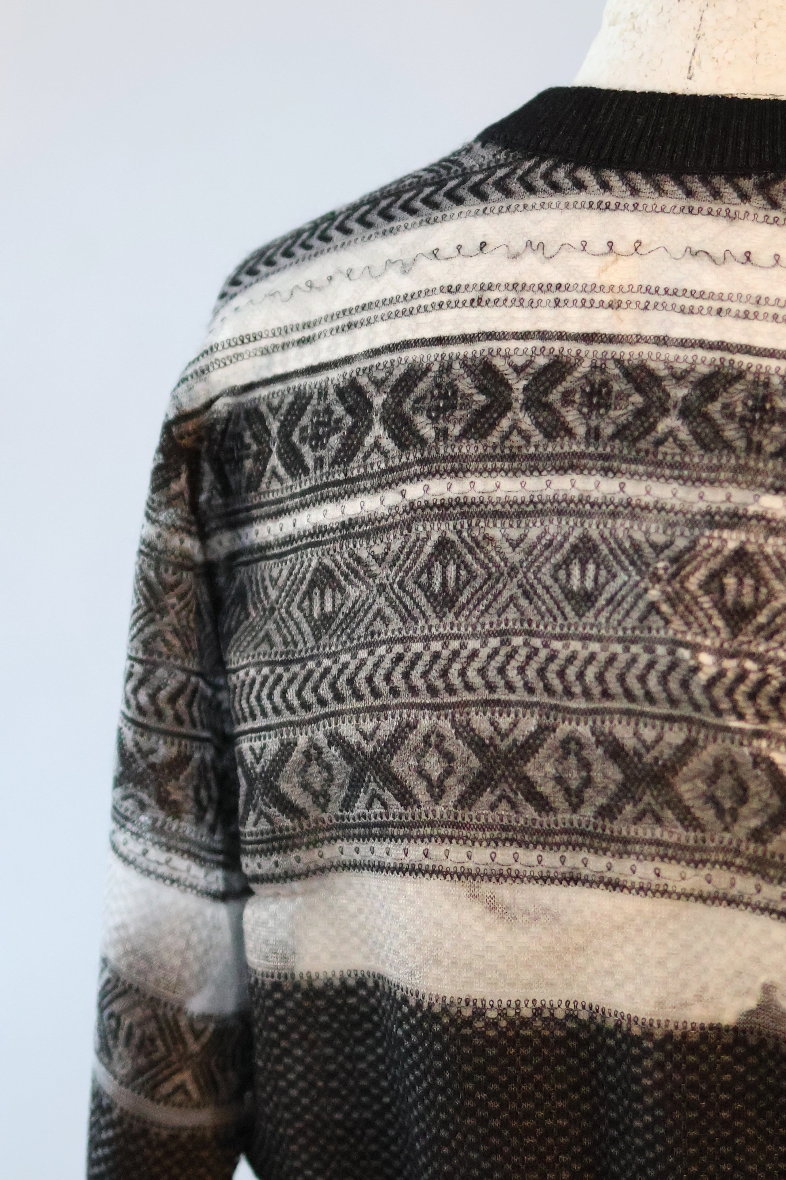 JUN MIKAMI "Fair Isle cardigan" (black)