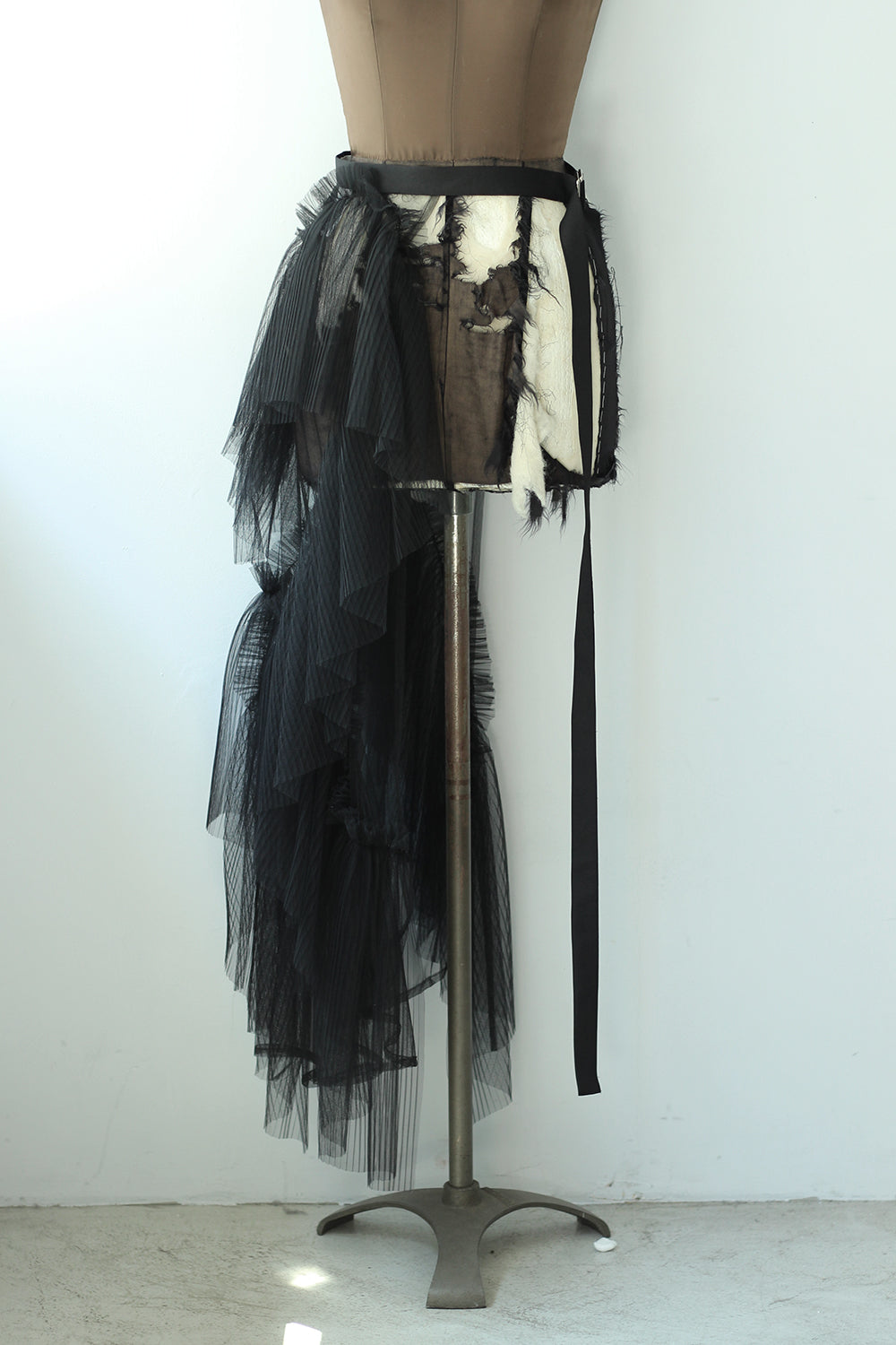 MARGE "Pleated tulle wrap skirt" (black)
